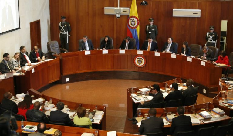 Corte constitucional toma decisión sobre aguardiente amarillo