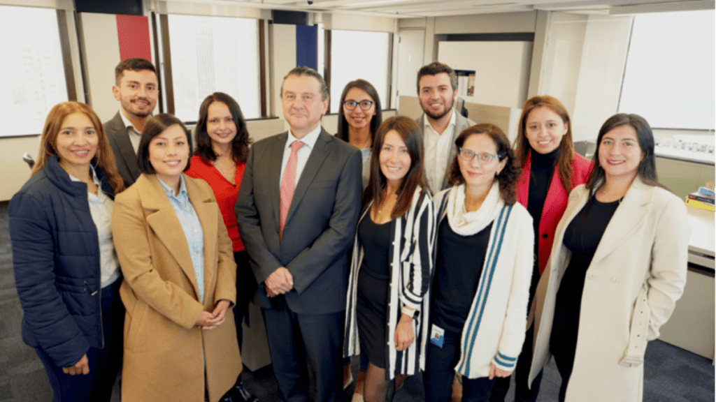 Grupo Aval es reconocida como la empresa #1 para trabajar en Colombia 2022, según LinkedIn
