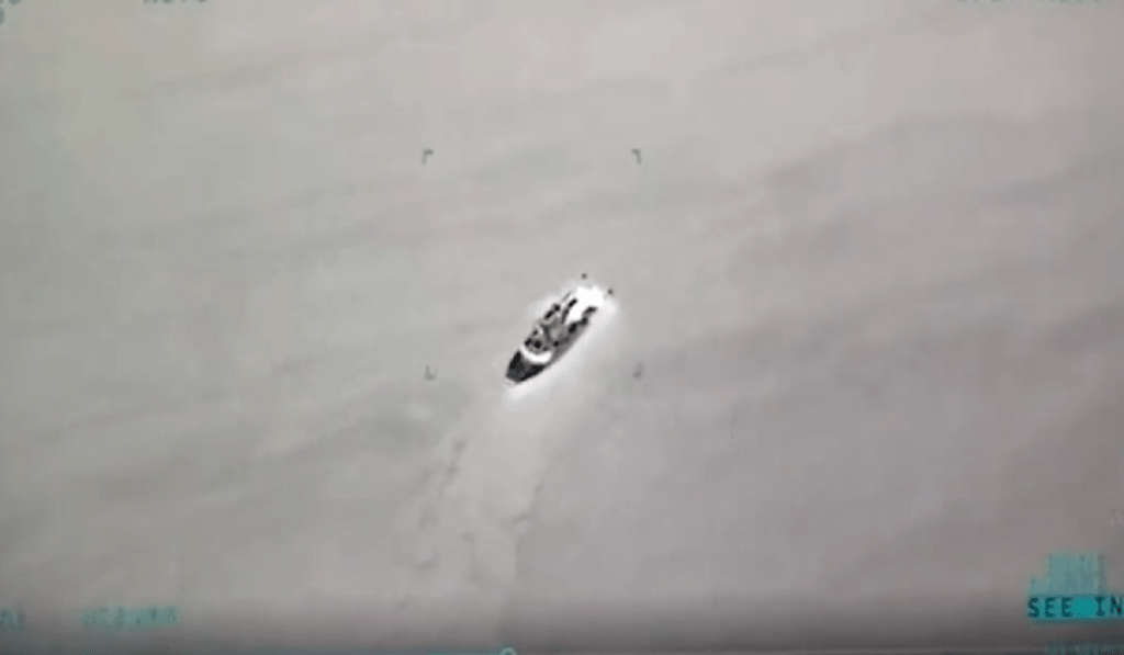 Ucrania destruye dos lanchas militares rusas cerca a la isla de las Serpientes