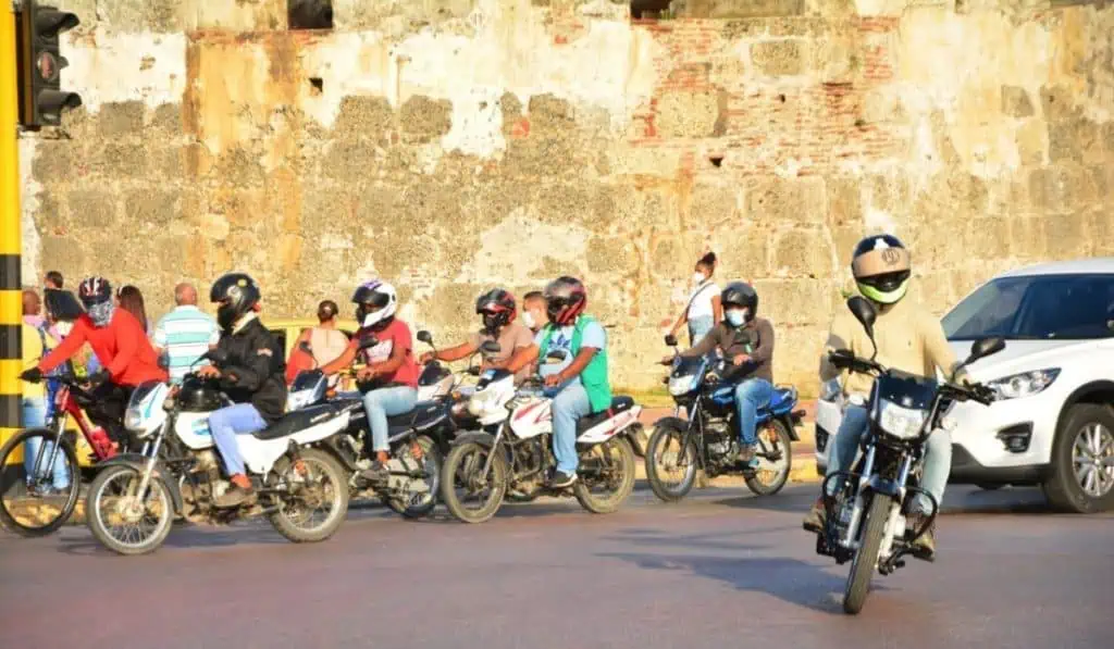 87 % de lesiones viales involucran una motocicleta en Colombia 87 % de lesiones viales involucran una motocicleta en Colombia