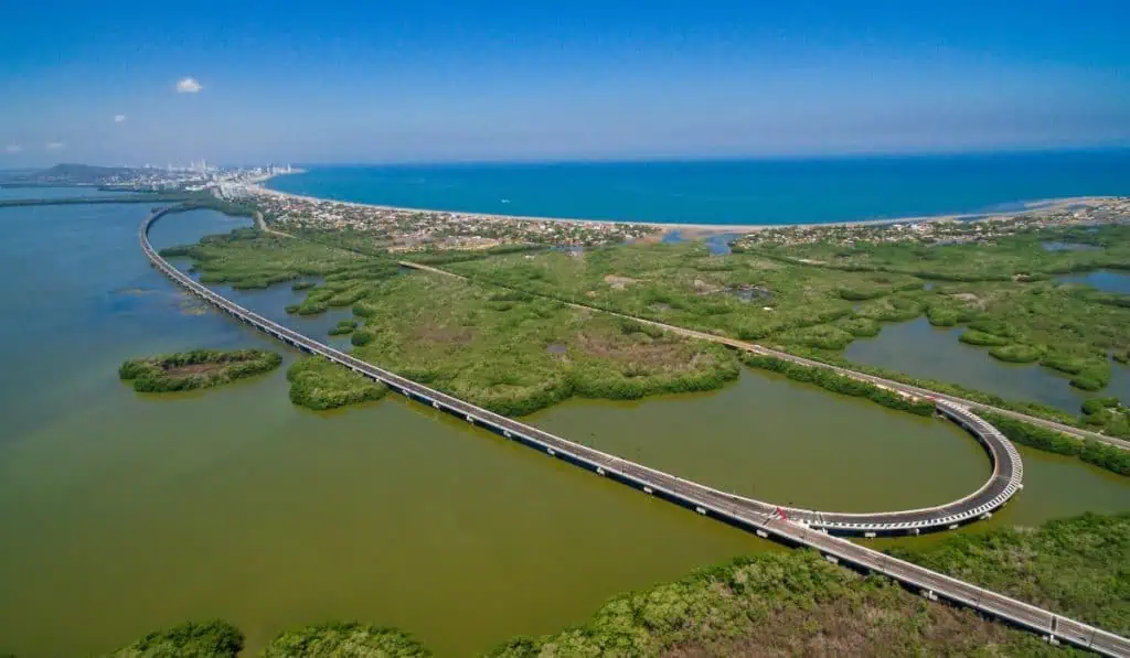 Esto pasará con los peajes en Colombia, según el nuevo ministro de Transporte Vía Cartagena Barranquilla