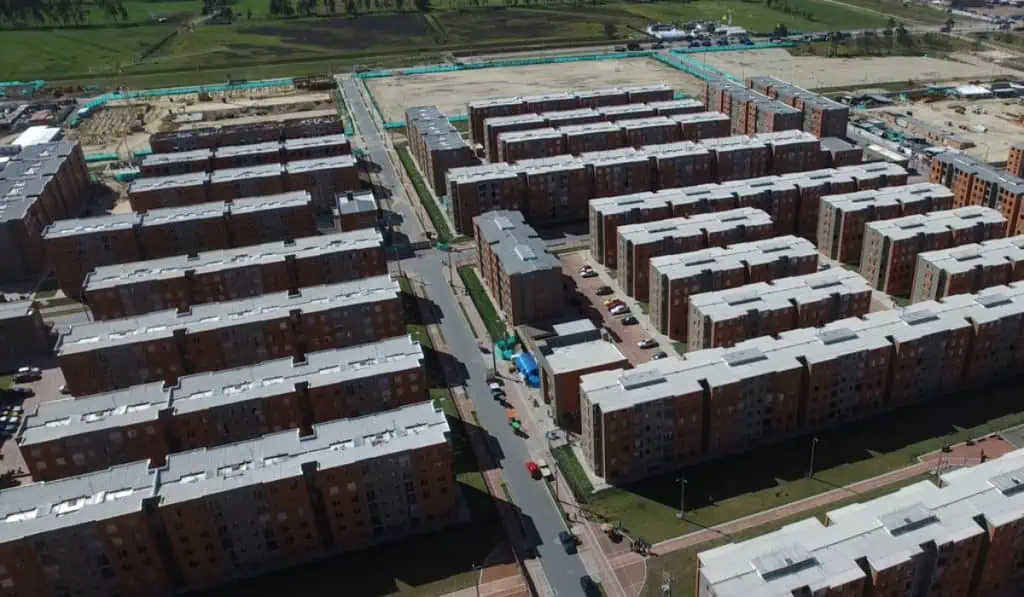 Bogotá y Medellín tienen el metro cuadrado más alto del país, según estudio de Habi y Asobancaria Bogotá y Medellín tienen el metro cuadrado más alto del país, según estudio de Habi y Asobancaria