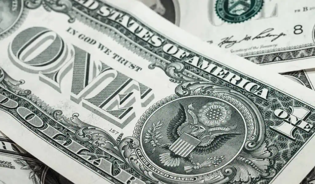 Dólar Colombia 21 de julio: al inicio se acerca a los $4.400 tras alza de tasas en el Banco Central Europeo Dólar Colombia 21 de julio: al inicio se acerca a los $4.400 tras alza de tasas en el Banco Central Europeo