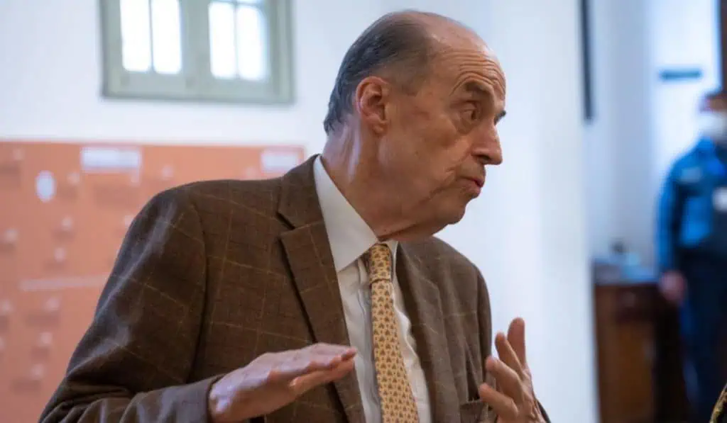 Secretario de la Cancillería le responde a Petro, quien lo acusó de "traidor" Álvaro Leyva, canciller de Colombia