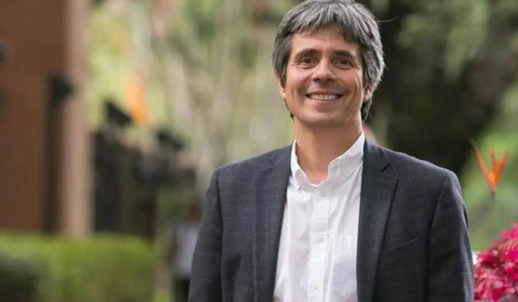 Fabio Andrés Montoya deja la dirección de Interactuar en Colombia Fabio Andrés Montoya deja la dirección de Interactuar en Colombia