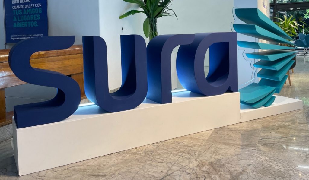Utilidad neta controladora de Grupo Sura creció 58% en primer semestre de 2022