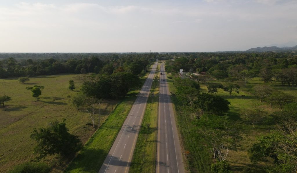 Firman contrato de concesión de Proyecto Troncal de Magdalena 1 en Colombia