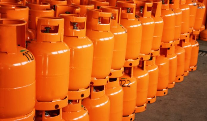 Gobierno aumenta techo de subsidios de gas GLP en cilindro