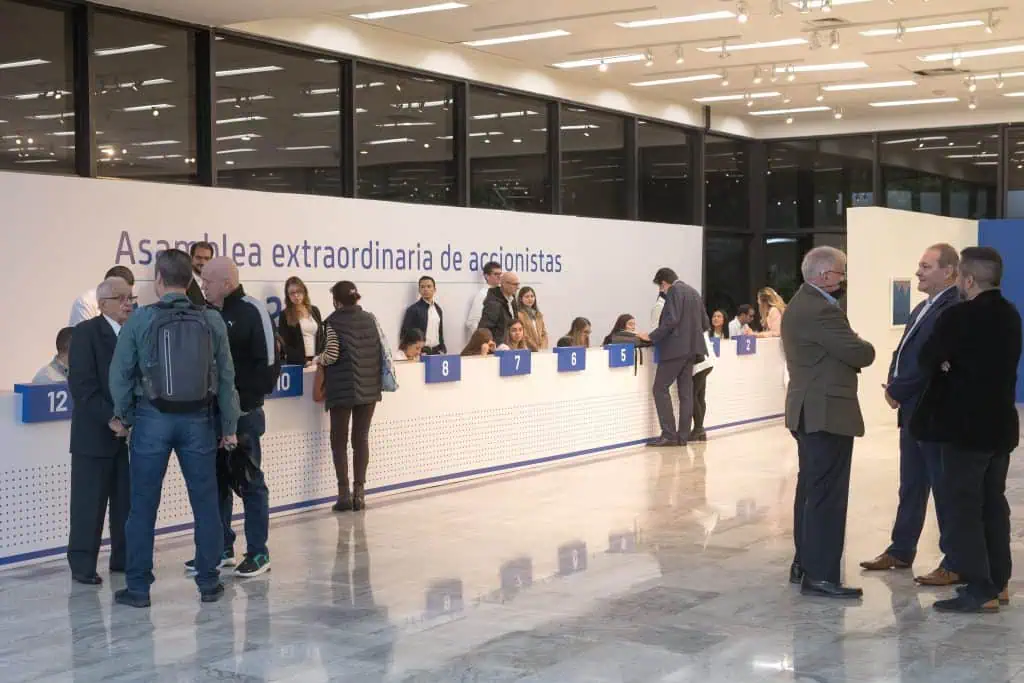 Nueva Junta Directiva de Sura decidirá OPA de Grupo Argos, pero Gilinski no podrá hacerlo Nueva Junta Directiva de Sura decidirá OPA de Grupo Argos, pero Gilinski no podrá hacerlo