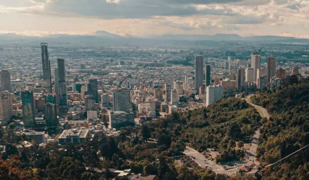Inicia giro de octubre en transferencias monetarias en Bogotá Bogotá