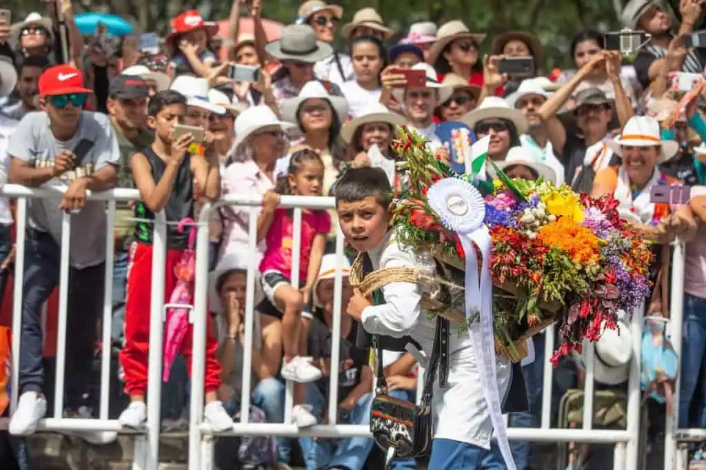 Medellín proyecta más de 28 mil visitantes a la Feria de las Flores en 2022 Medellín proyecta más de 28 mil visitantes a la Feria de las Flores en 2022