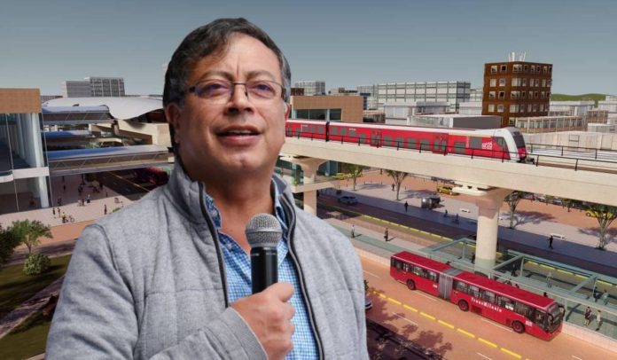 Gustavo Petro metro de Bogotá