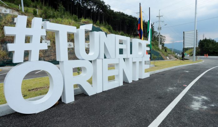 Túnel de Oriente