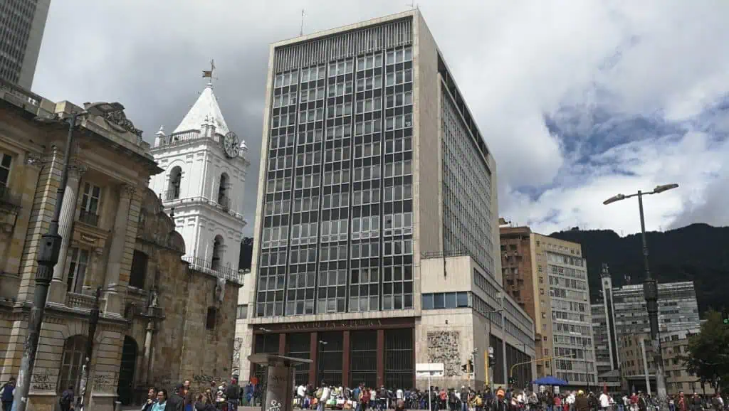 Se agota plazo para que BanRep inicie administración de fondo de ahorro de reforma pensional: Esto falta Banco de la República