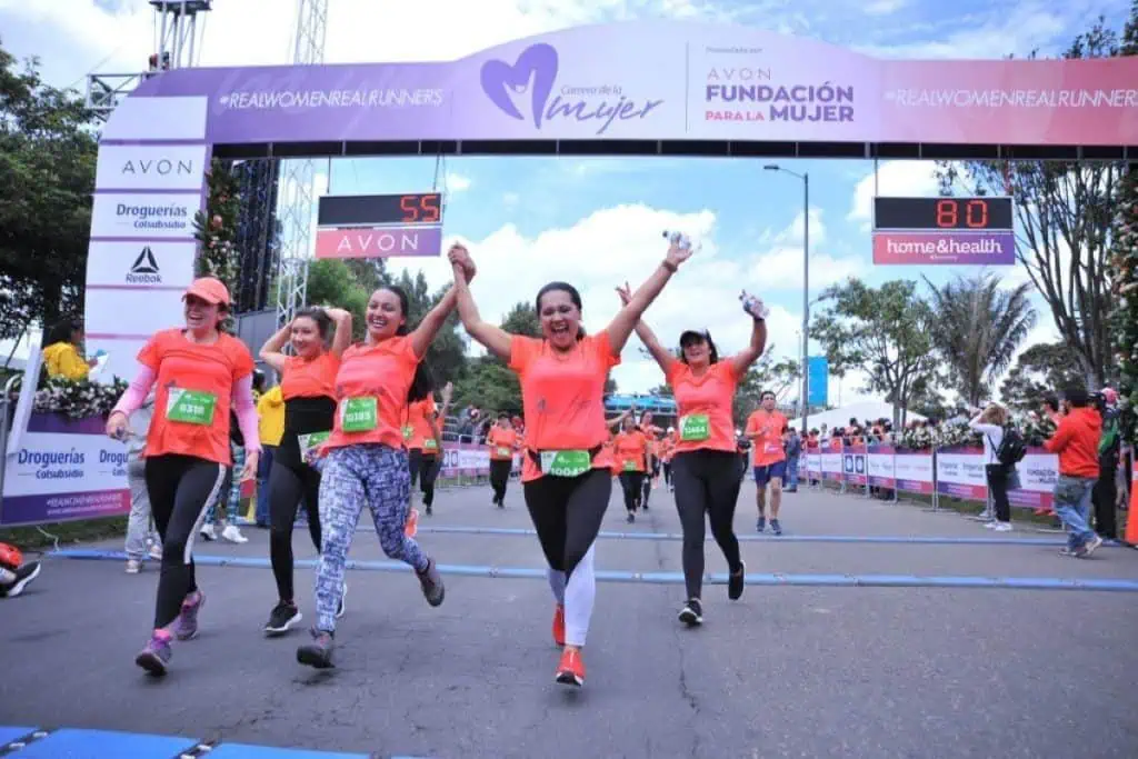 Carrera de la Mujer 2022: conozca los cierres viales en Bogotá este domingo 31 de julio Deportistas con reforma laboral. Foto: Polideportes, Politécnico Gran Colombiano