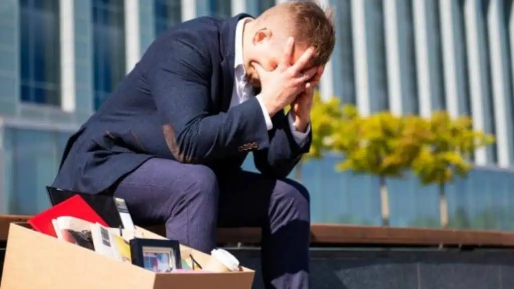 Desempleo de la zona euro registró récord mínimo de 1998 Indemnización laboral, desempleo