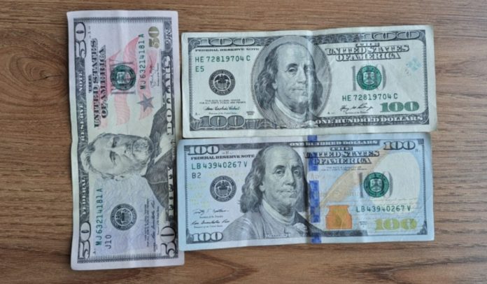 dolar (19)