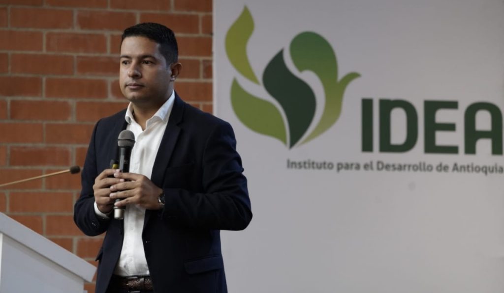 Antioquia crece en su economía y reduce la desigualdad: tiene su PIB más alto desde 1990