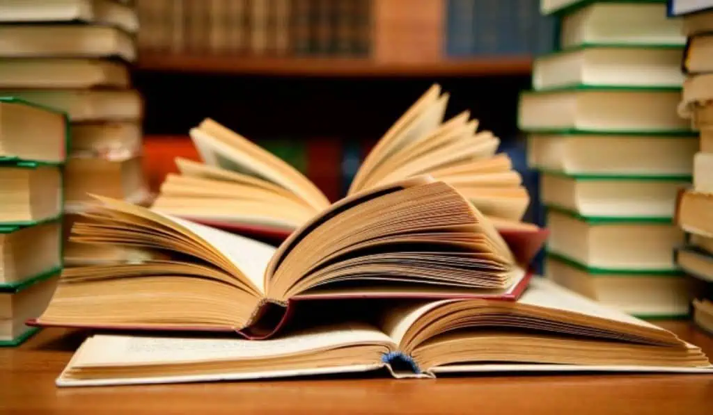 Conozca los libros más populares hasta el momento en 2022 según Goodreads Conozca los libros más populares hasta el momento en 2022 según Goodreads