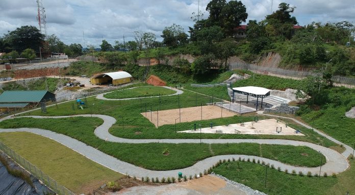 Colegio Segovia Gran Colombia Gold