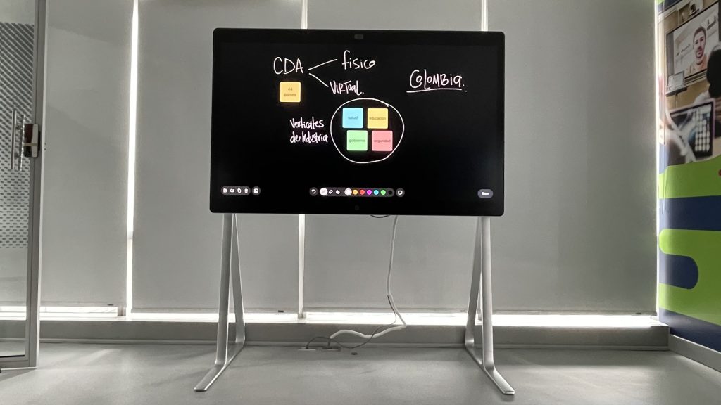 Con inversión en centro de tecnología, Cisco acelera adopción digital en Colombia