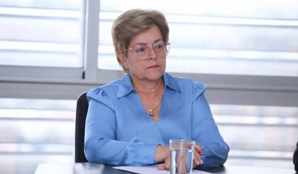 Gobierno Petro buscará salvavidas para trabajadores de Justo & Bueno Gobierno Petro buscará salvavidas para trabajadores de Justo & Bueno