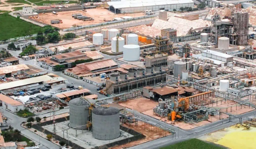 Gobierno de Colombia vuelve a referirse a la compra de totalidad de Monómeros Petro buscará que Ecopetrol compre a Monómeros, la venezolana especializada en fertilizantes