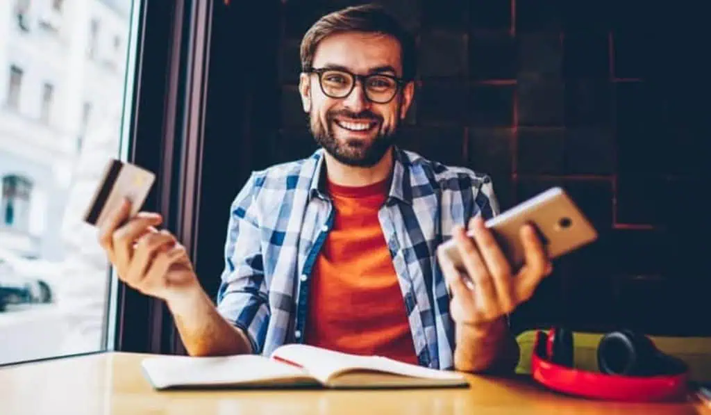 NanoPay lanza nueva tarjeta de crédito: se enfocará en lista de clientes en Colombia NanoPay lanza nueva tarjeta de crédito: se enfocará en lista de clientes en Colombia