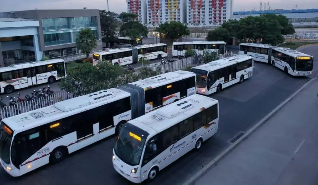 Sigue paro de transporte en Barranquilla por tercer día: Transmetro opera parcialmente Sigue paro de transporte en Barranquilla por tercer día: Transmetro opera parcialmente