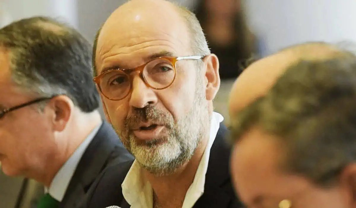 Retos de Andesco para impulsar el sector de servicios públicos en Colombia Camilo Sánchez, presidente de Andesco