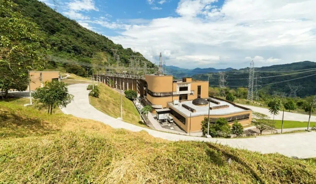 Autoridades y comunidad logran acuerdo para ejecutar obras clave en la hidroeléctrica más grande de Colombia Autoridades y comunidad logran acuerdo para ejecutar obras clave en la hidroeléctrica más grande de Colombia