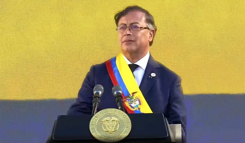 Presidente Petro: “Los impuestos en Colombia no serán confiscatorios, simplemente serán justos” Presidente Petro: “Los impuestos en Colombia no serán confiscatorios, simplemente serán justos”