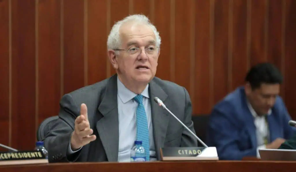 Así golpearía la reforma tributaria de Petro a la vivienda de clase media Así golpearía la reforma tributaria de Petro a la vivienda de clase media