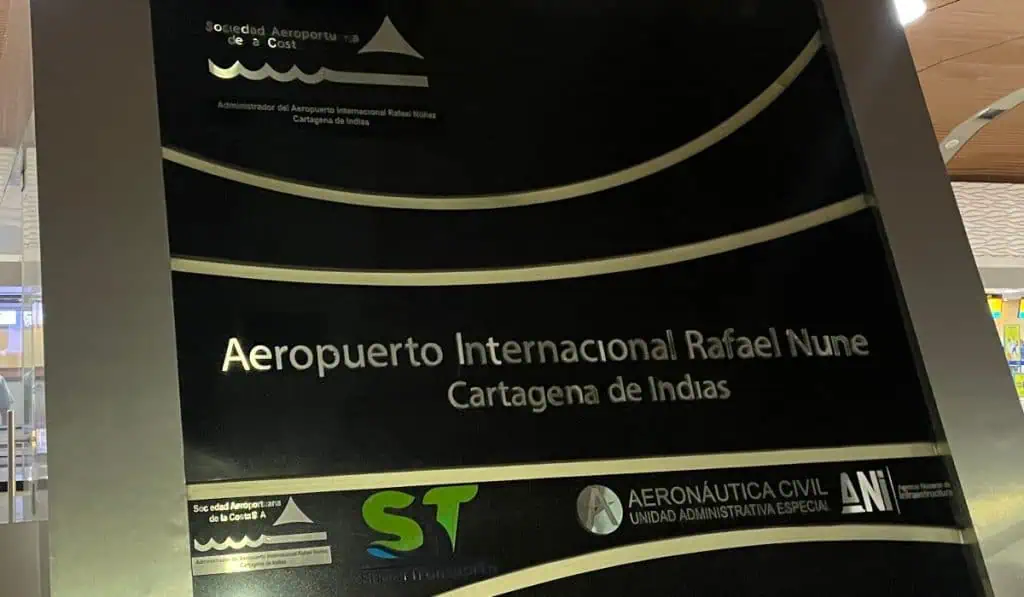 Las gigantes de la infraestructura que buscan quedarse con el aeropuerto de Cartagena El Aeropuerto Internacional de Cartagena tendrá importantes cambios