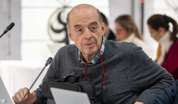 Álvaro Leyva, canciller - ministro de Relaciones Exteriores Suspenden licitación nuevamente para pasaportes en Colombia