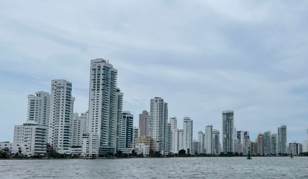 Pico y Placa en Cartagena 12 de octubre en particulares