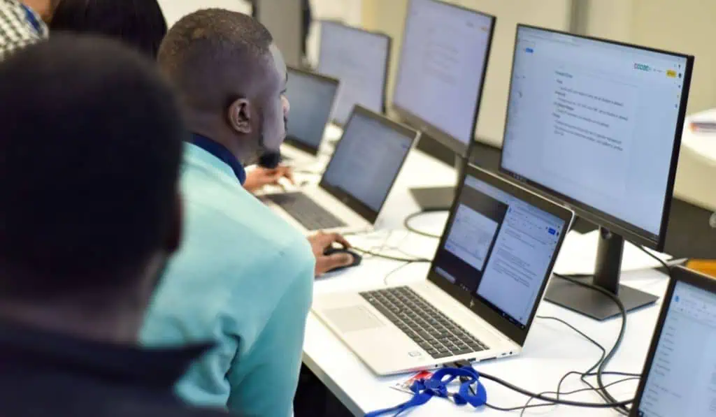Las microcredenciales avanzan como tendencia educativa clave en América Latina, según informe de Coursera Las microcredenciales avanzan como tendencia educativa clave en América Latina, según informe de Coursera