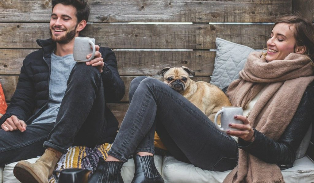 Amor y amistad: consejos para las finanzas en pareja y con amigos