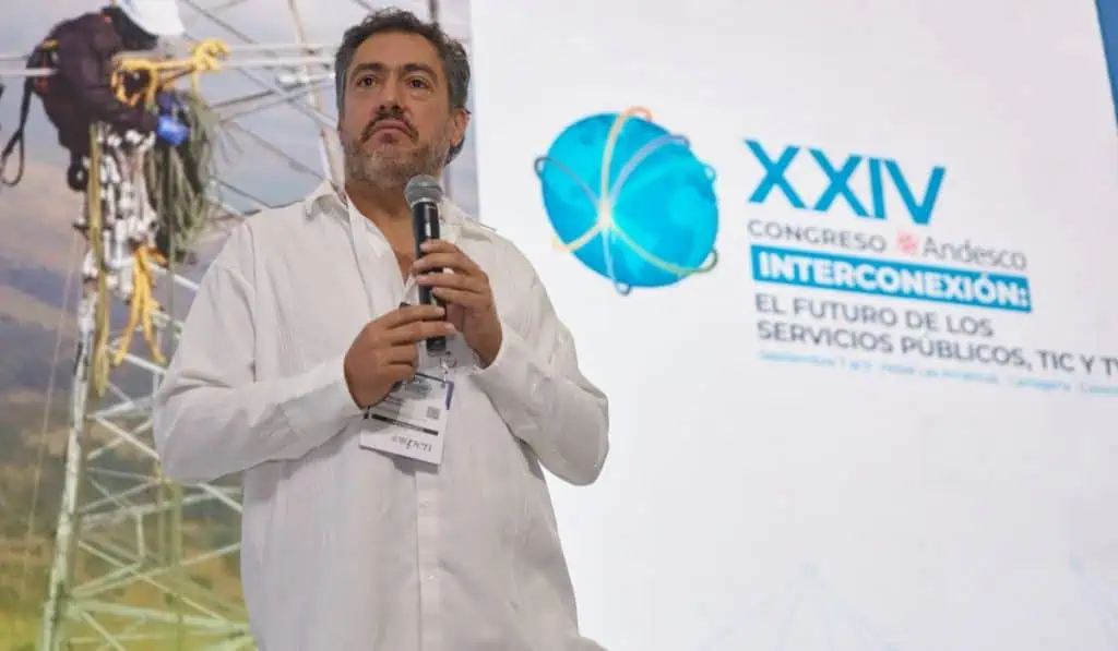 Sobretasa en tarifa de energía para estratos altos podría extenderse por 15 años, dice el GEB Juan Ricardo Ortega, presidente del Grupo Energía Bogotá (GEB). Imagen: Andesco