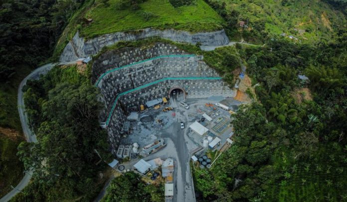 Túnel del Toyo