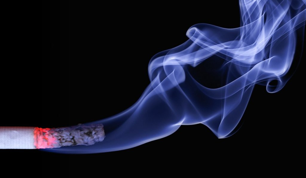 Reforma tributaria en Colombia: ¿pueden aumentar impuestos a cigarrillos?