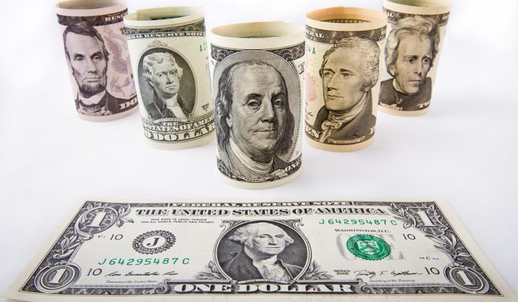 Dólar Colombia 24 de octubre: termina al alza y roza lo $5.000; tasas de TES cayeron