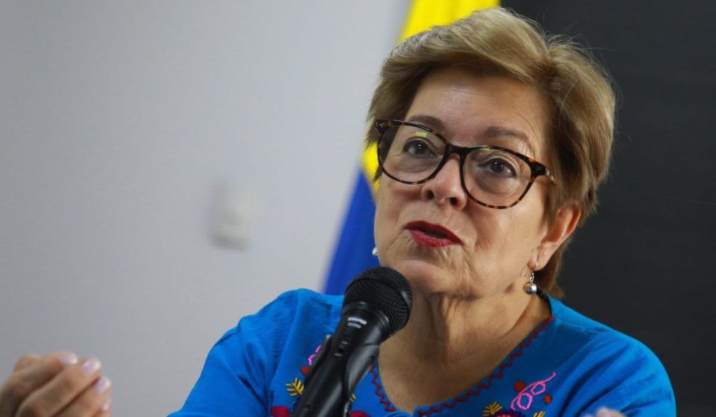 MinTrabajo: Aumento de salario mínimo en Colombia deberá venir con medidas contra la inflación