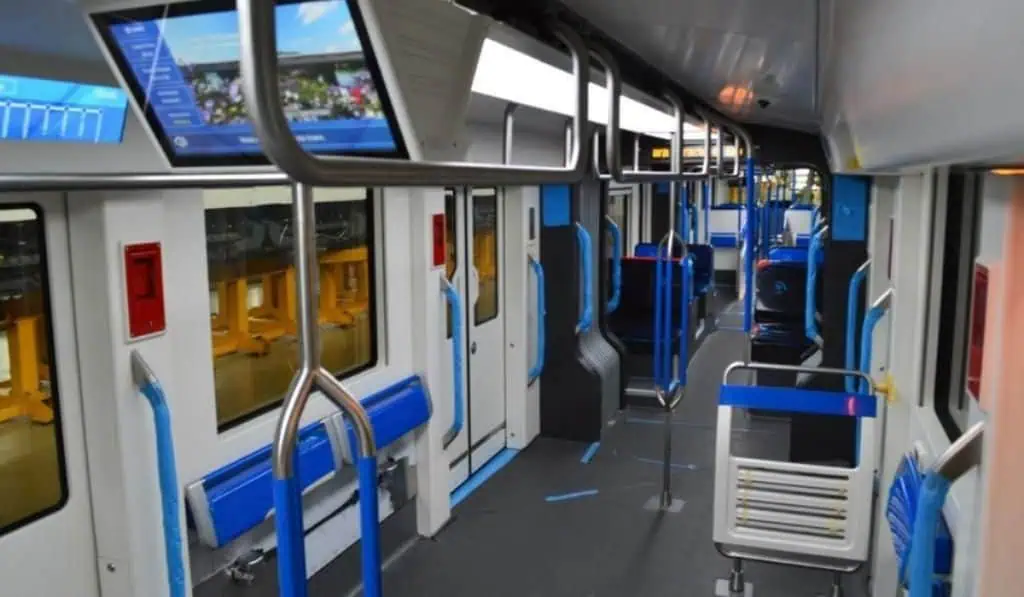 Los dos trenes de cercanías de Bogotá que dieron paso clave para su construcción Vagón del Regiotram de Occidente