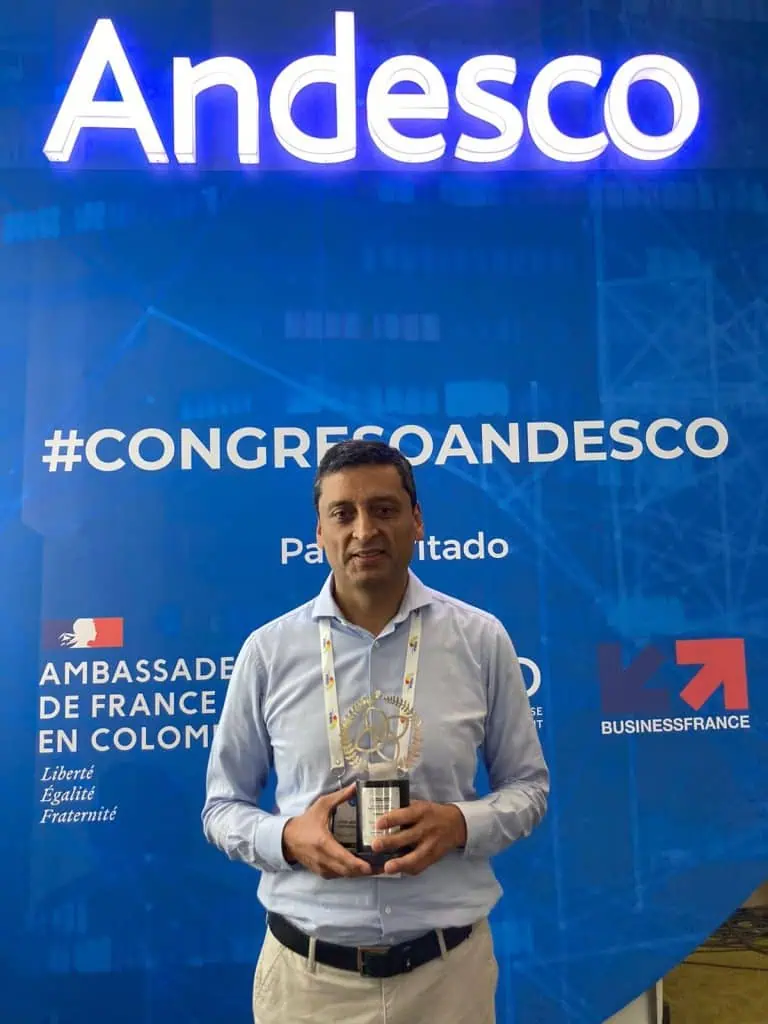 Vanti ganó Premio Andesco a la Sostenibilidad 2022 con proyecto de transporte de carga a gas natural Vanti ganó Premio Andesco a la Sostenibilidad 2022 con proyecto de transporte de carga a gas natural