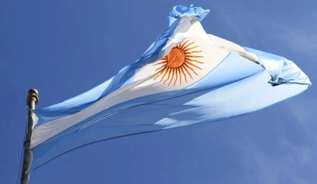 Inflación en Argentina llegó a 83% en septiembre y podría alcanzar 100% este año Inflación en Argentina llegó a 83% en septiembre y podría alcanzar 100% este año