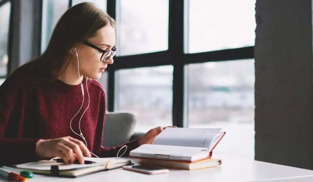 Siete cursos gratuitos y virtuales sobre programación con Harvard Aprender idiomas en 2023.