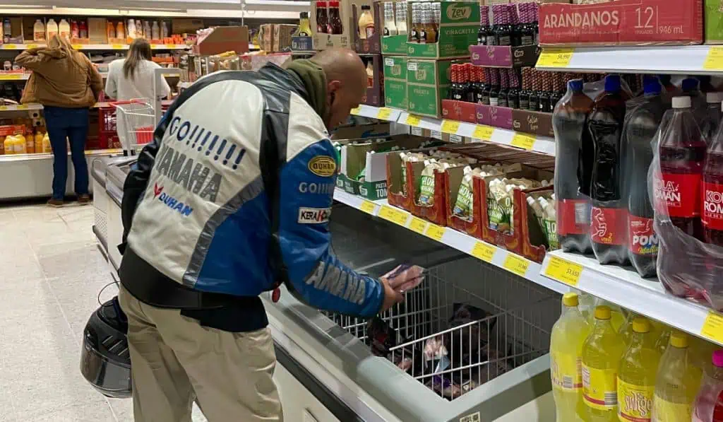 Fenalco: comerciantes de Colombia preocupados por reducción significativa en sus ventas de enero alimentos en Colombia