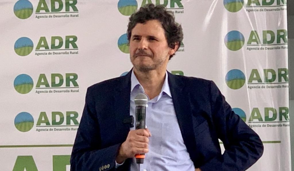 Tierras para reforma agraria en Colombia vendrían de compras, baldíos y activos fiscalizados