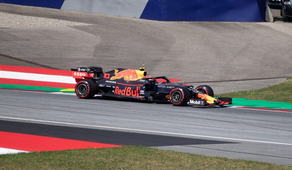 Muere Dietrich Mateschitz, fundador de bebida energética y equipo de Formula 1 Red Bull